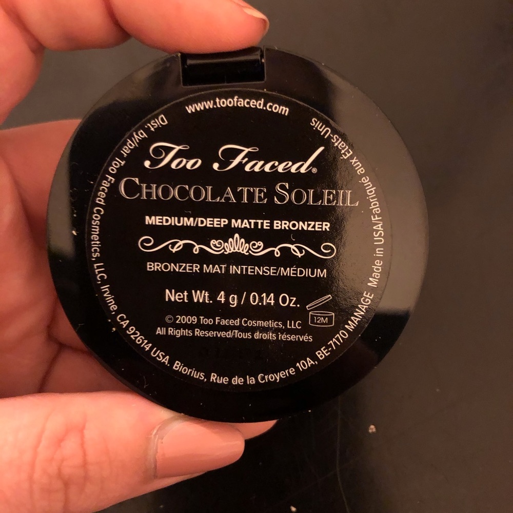 Too FacedBronzer - Picture 4 of 8